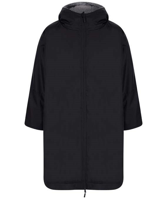 All-weather robe